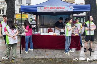 阿勒代斯：鲍文的球风最像萨拉赫，利物浦应该签下他